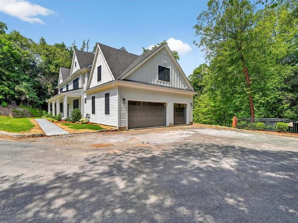 9 Flanders Lane, Cortlandt Manor NY 10567