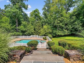 9 Flanders Lane, Cortlandt Manor NY 10567