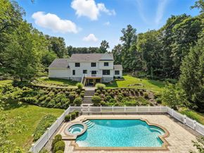 9 Flanders Lane, Cortlandt Manor NY 10567