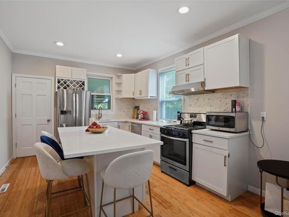 55 Ramsey Avenue, Yonkers NY 10701