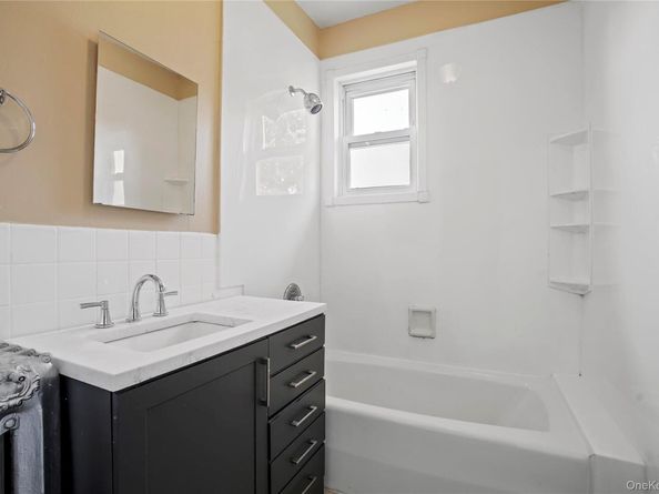 55 Ramsey Avenue, Yonkers NY 10701