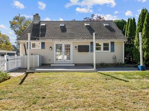 36 Middlebury Street, Stamford CT 06902