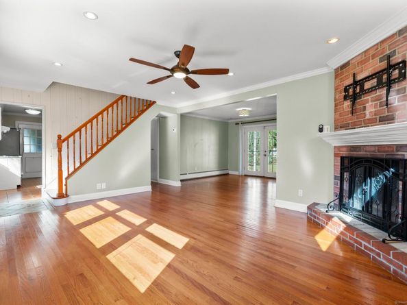 36 Middlebury Street, Stamford CT 06902
