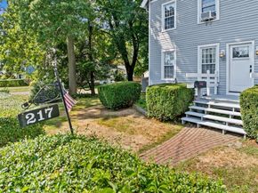 217 Huntington Road, Stratford CT 06614