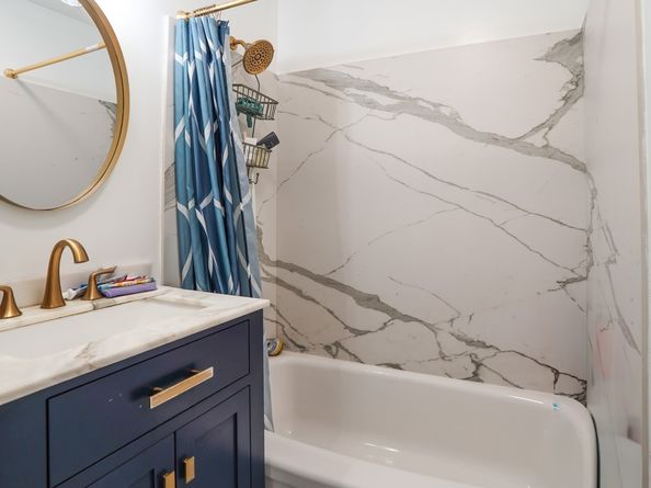 124 Wyndover Lane, Stamford CT 06902