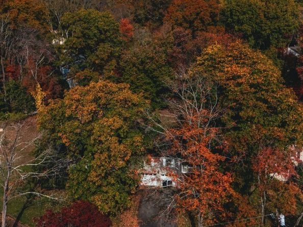 124 Wyndover Lane, Stamford CT 06902