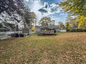 124 Wyndover Lane, Stamford CT 06902