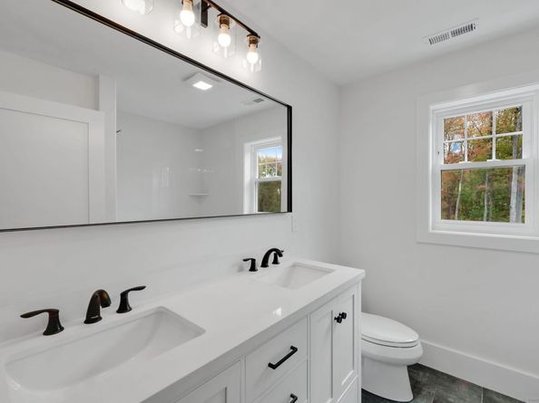 25 Harvest Ridge Road, Stratford CT 06614