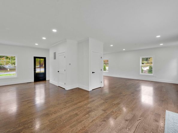 25 Harvest Ridge Road, Stratford CT 06614