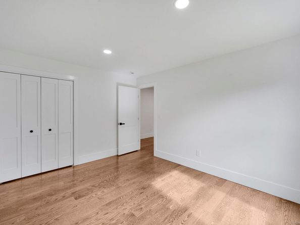 25 Harvest Ridge Road, Stratford CT 06614