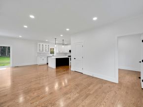 25 Harvest Ridge Road, Stratford CT 06614