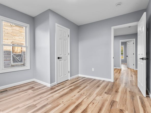 228 Holly Street, Bridgeport CT 06607