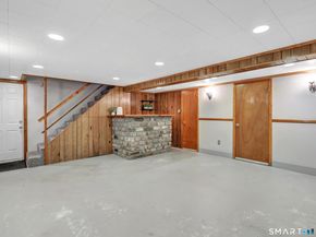 3 Maler Avenue, Shelton CT 06484