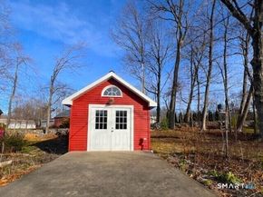 3 Maler Avenue, Shelton CT 06484