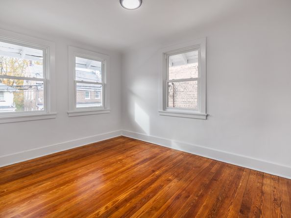 400 East Avenue, Bridgeport CT 06610