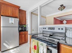 90 Strawberry Hill Avenue 3, Stamford CT 06902