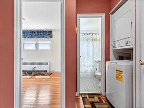 90 Strawberry Hill Avenue 3, Stamford CT 06902