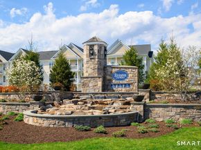 14 E Cross Trail 14, Danbury CT 06810