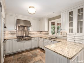 8 Dorado Court, Wilton CT 06897