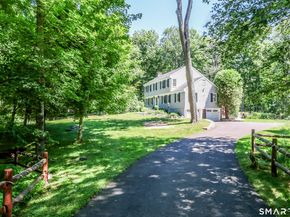 8 Dorado Court, Wilton CT 06897