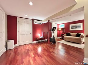 8 Dorado Court, Wilton CT 06897
