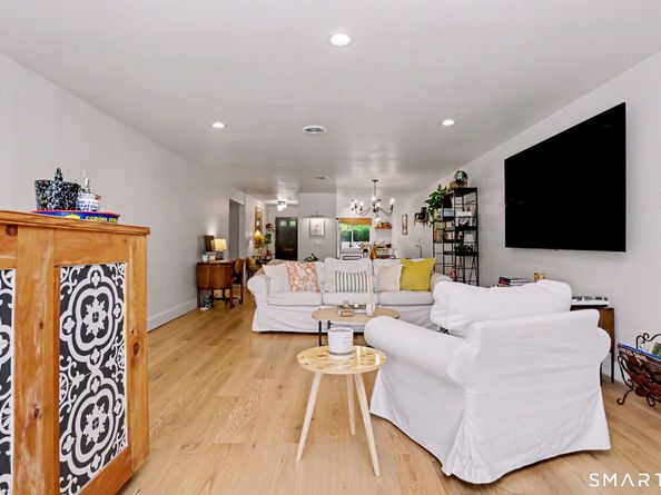 76 Gillies Lane 76, Norwalk CT 06854