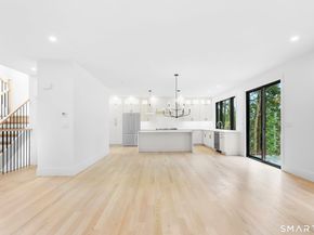 85 Oronoque Hills Road, Stratford CT 06614