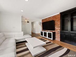 125 Buck Hill Road, Easton CT 06612
