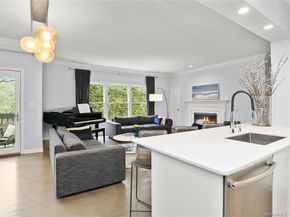 13 Old Stamford Road 13, New Canaan CT 06840