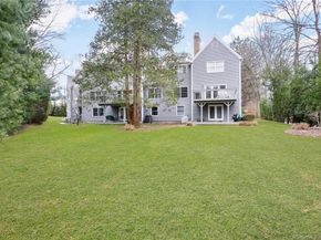 13 Old Stamford Road 13, New Canaan CT 06840