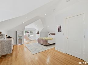 21 Nearwater Lane, Darien CT 06820