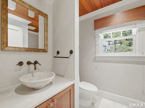 21 Nearwater Lane, Darien CT 06820