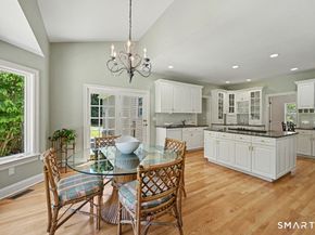 90 Calf Pond Lane, Fairfield CT 06824