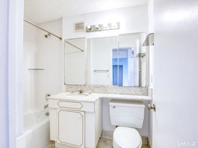 1 Strawberry Hill Avenue 7D, Stamford CT 06902