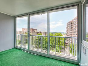 1 Strawberry Hill Avenue 7D, Stamford CT 06902