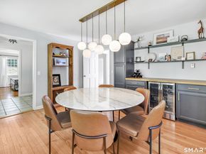 37 Lamppost Drive, Redding CT 06896