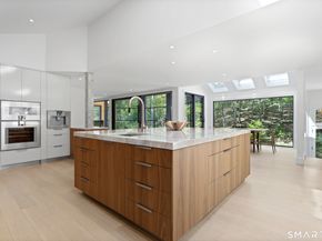 22 Pent Road, Weston CT 06883