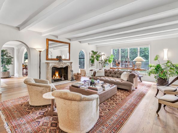 61 Clapboard Hill Road, Westport CT 06880