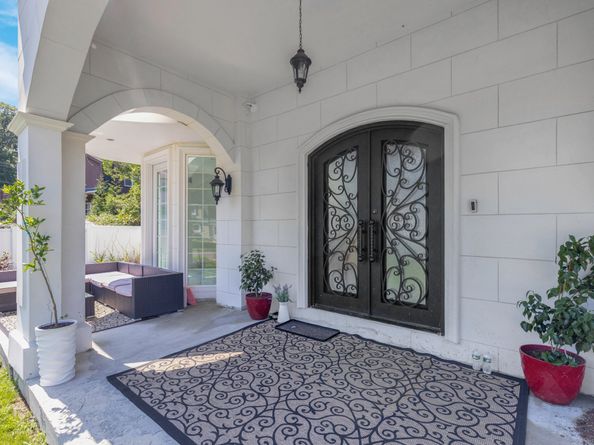 14 Barmore Drive, Stamford CT 06905