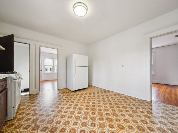 17 Alden Street, Stamford CT 06902