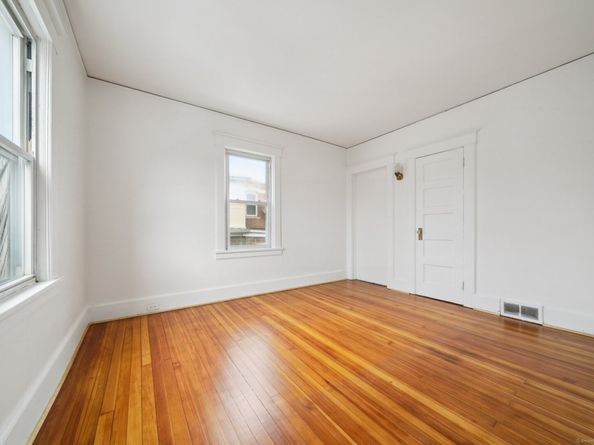 17 Alden Street, Stamford CT 06902