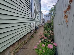17 Alden Street, Stamford CT 06902