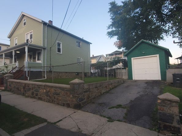 17 Alden Street, Stamford CT 06902
