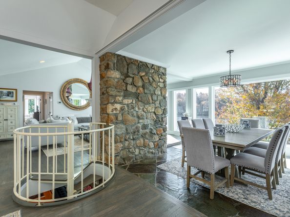 52 S Lake Shore Drive, Brookfield CT 06804