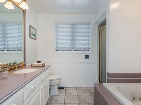 52 S Lake Shore Drive, Brookfield CT 06804
