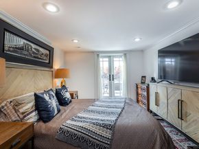 52 S Lake Shore Drive, Brookfield CT 06804