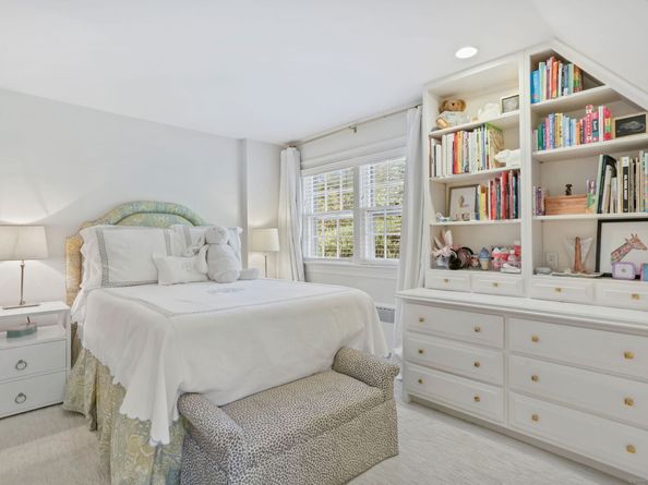 20 Indian Spring Road, Norwalk CT 06853