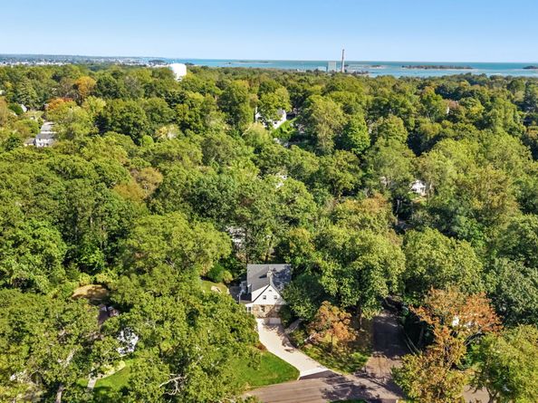 20 Indian Spring Road, Norwalk CT 06853