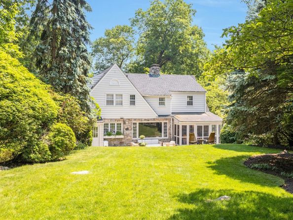 20 Indian Spring Road, Norwalk CT 06853