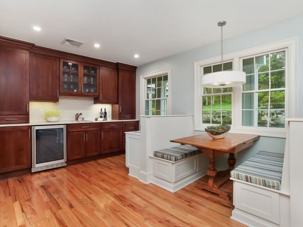 9 Blue Spruce Circle, Weston CT 06883